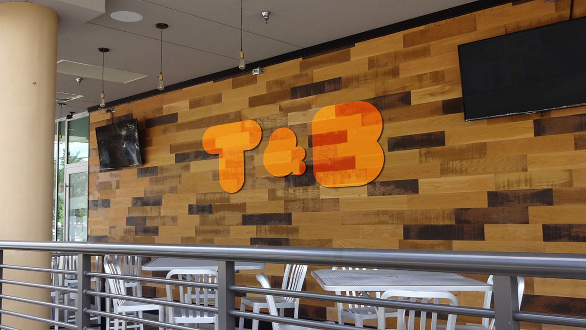 芝加哥Toast & Bacon餐厅视觉识别设计