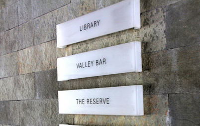 产品传播的首要选项——导视系统设计