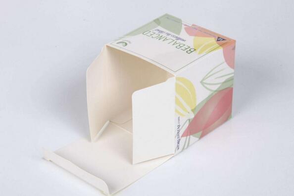 日用品礼品包装设计送女朋友怎么设计 日用品礼品包装设计品