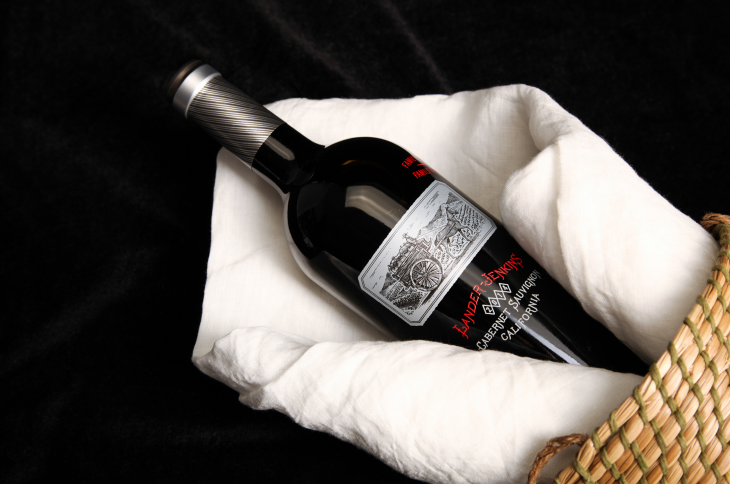 如何保证红酒酒标设计效果完美?