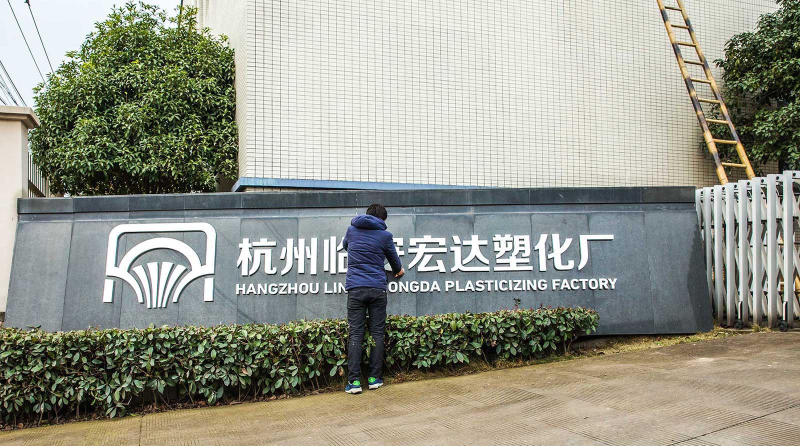 私人设计一套vi多少钱怎么来看设计费用